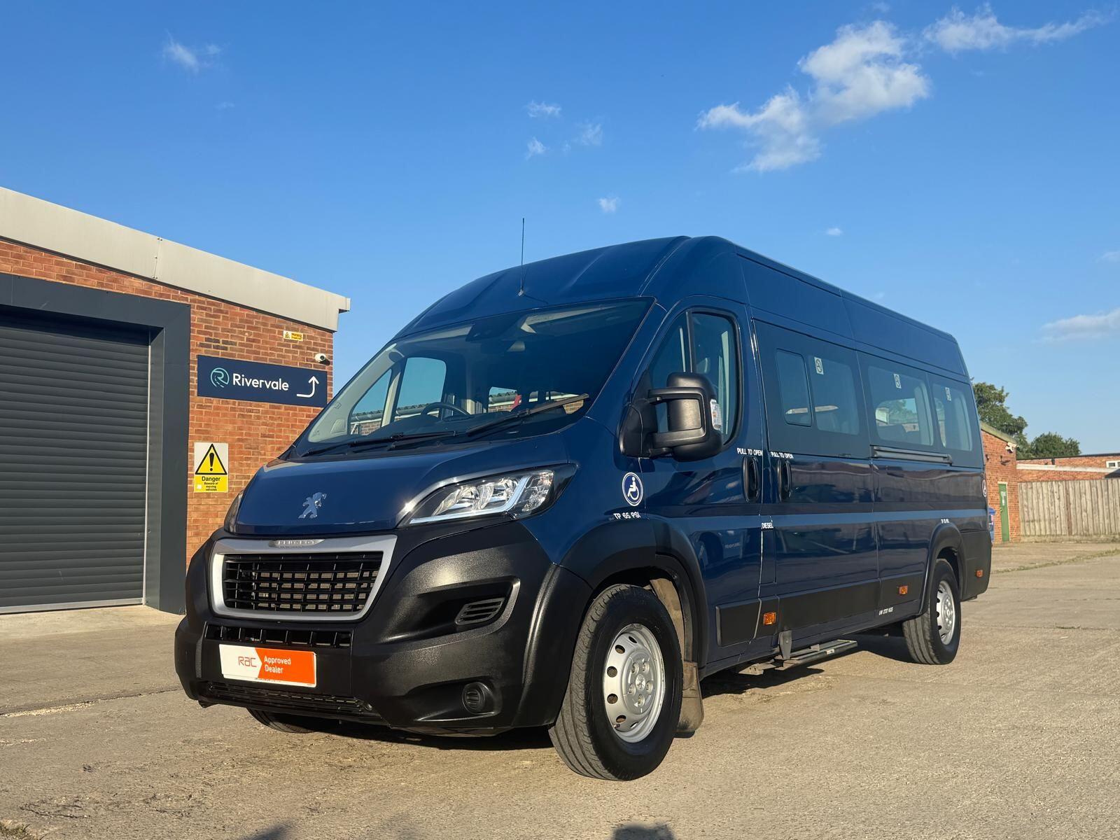 Peugeot Boxer image 3